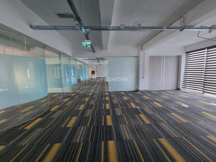 Spatii in cladire de birouri, Baza 3 - COMISION 0% - 7