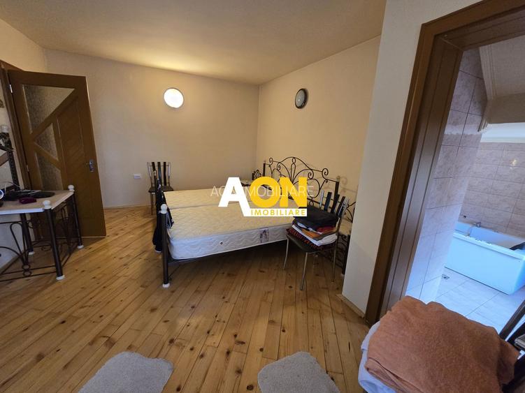 Vila cu 6 Camere,  Zona Centrala - 13