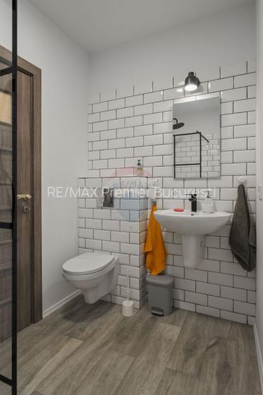 Casă / Vilă cu 4 camere de vânzare - 3