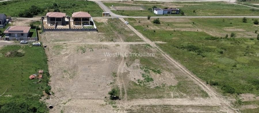 Teren intravilan, 533 mp, front 20 m, toate utilitatile -Mosnita Noua  - 3