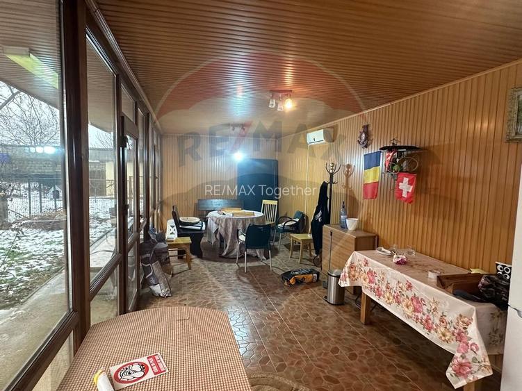 Casă spațioasă 6 camere, 2 băi, garaj spatios și terasă - 37