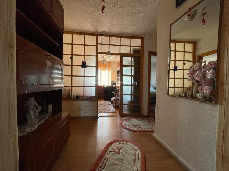 Apartament 4 camere, decomandat, zona Pacurari, Iasi  - 4