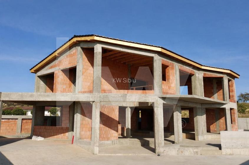 Vila impresionanta cu vedere panoramica spre munti in cartier Bavaria - 4