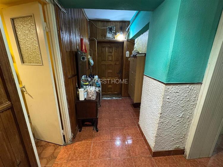 Apartament 3 camere zona centrala , etaj 7, pret 63.000 Euro neg. - 17
