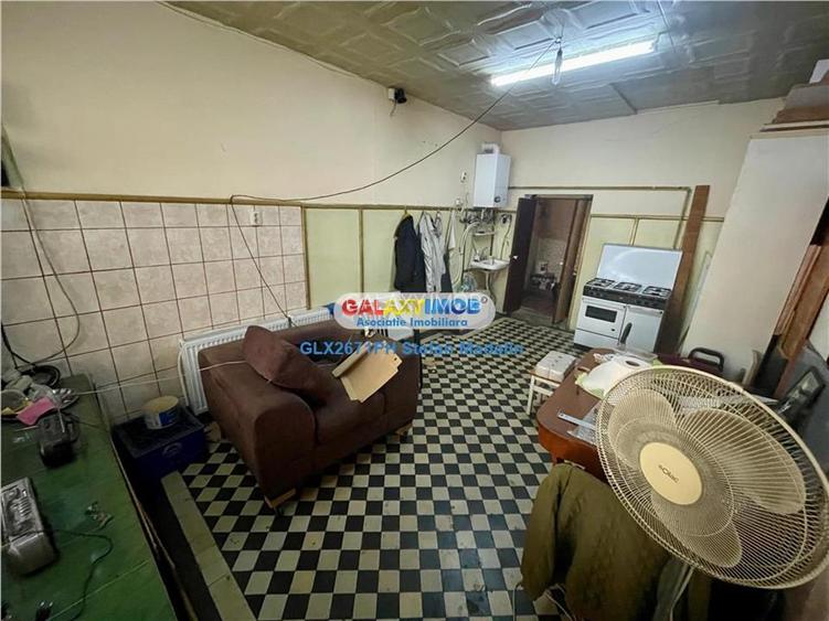 VANZARE 2 CORPURI DE CASA - SPATIU COMERCIAL - STRADA POSTEI, PLOIESTI - 13