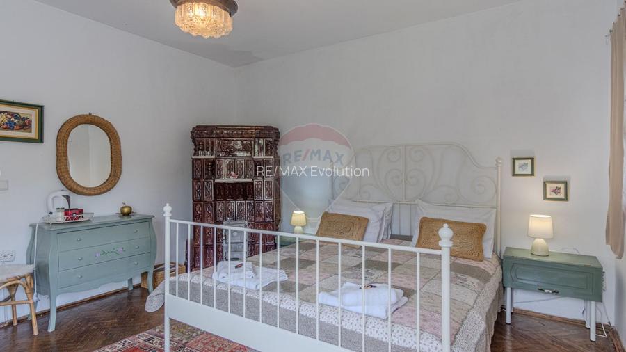 CASA cu 7 camere in inima Branului | Teren 1346mp | COMISION 0% - 26