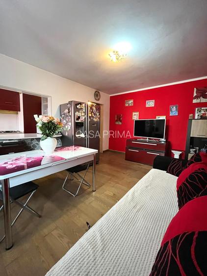 Apartament 4 camere, etaj intermediar, centrala, AC, balcon inchis, geam baie - 5