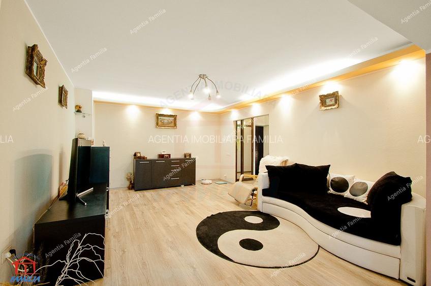 Vanzare apartament cu 3 camere Str. Domneasca, 104 mp, etaj 1. - 10