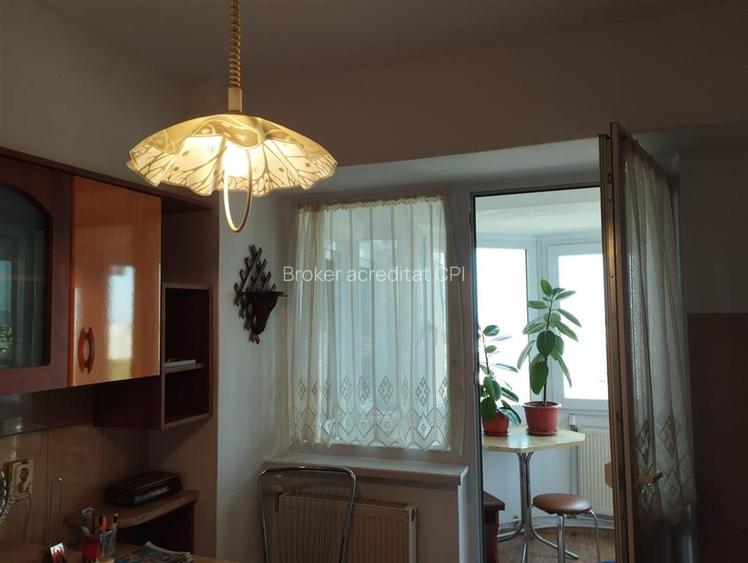 3  camere decomandate centru - 7