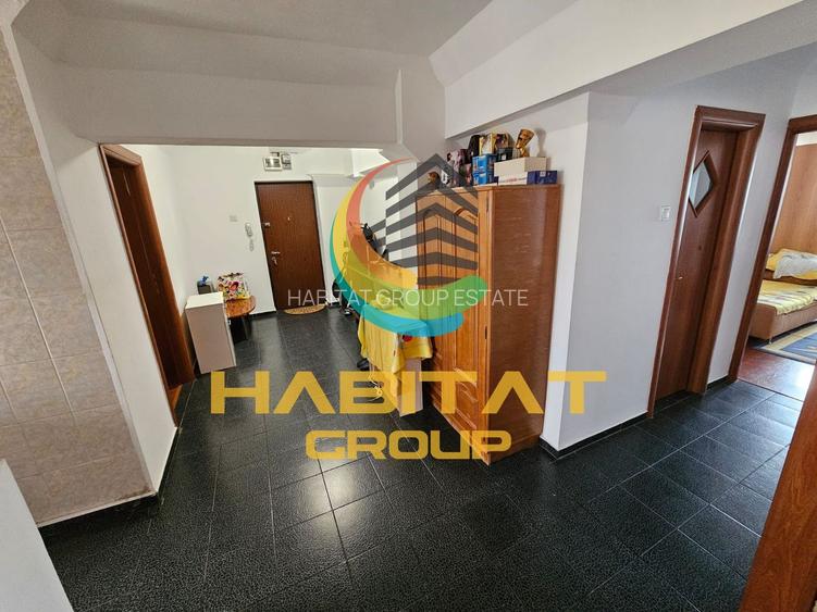 Vanzare 4 camere - mobilat/utilat Mega Mall - 10