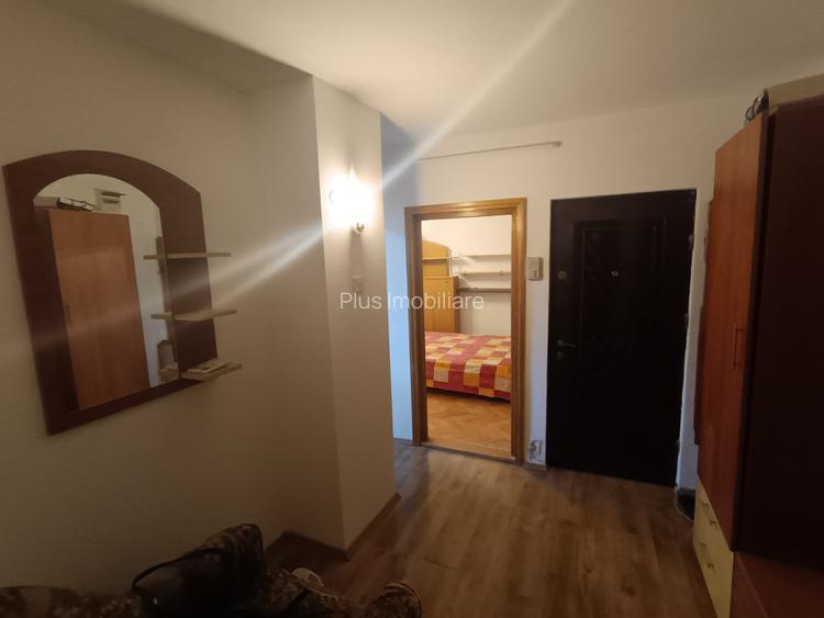 APARTAMENT 3 CAMERE, DECOMANDAT, ETAJ INTERMEDIAR CANTA, MOBILAT SI UTILAT, 1983 - 6