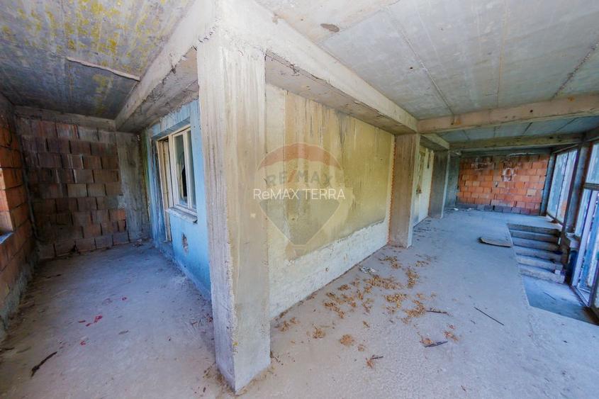 Spațiu comercial cu apartament la pachet, de vanzare Bulevardul Traian - 4