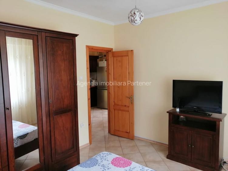 3 camere PRUNDU , mobilat / utilat , finisaje medii ! - 6