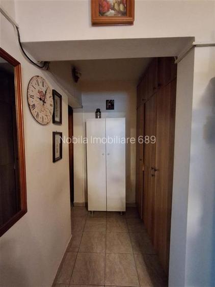 APARTAMENT CU 2 CAMERE DE VANZARE 0NESTI ZONA MAL - 3