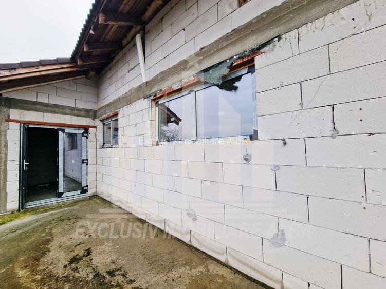 Casa de vanzare | 140 mp | 2700 mp teren | Oarda - 6