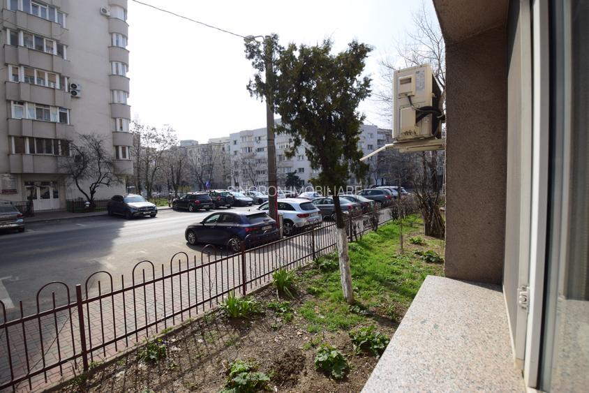 Parcare, stradal, Zizin cu Calea Vitan - metrou Mihai Bravu - 19