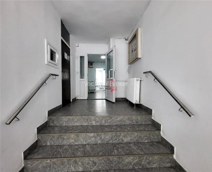 UNIRII-LOCATIE-3 CAMERE DECOMANDAT / ETAJ 2 / SEMISTRADAL - 20