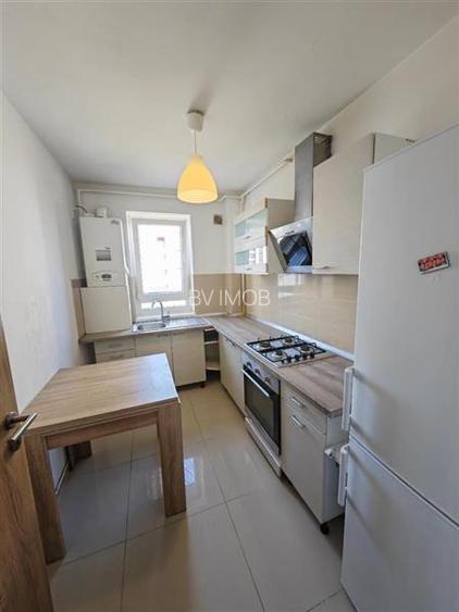 Inchiriem Apartament 2 Camere, Modern, Decomandat, Tractorul - 11