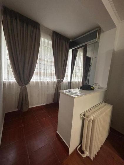 299euro Garsoniera 32mp- metrou Favorit la 4minute - 6