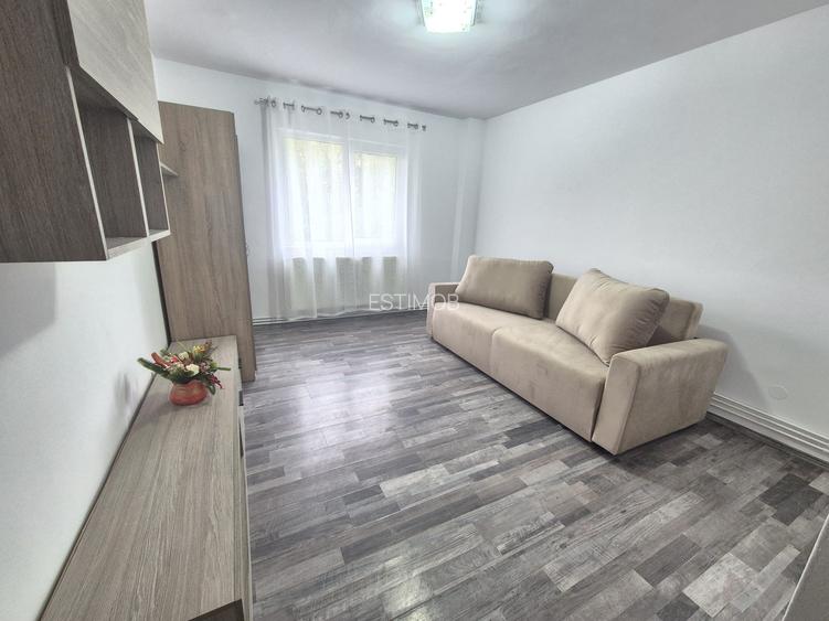 Inchiriere garsoniera decomandata Etajul 1  zona Astra Str.Sitarului - 6