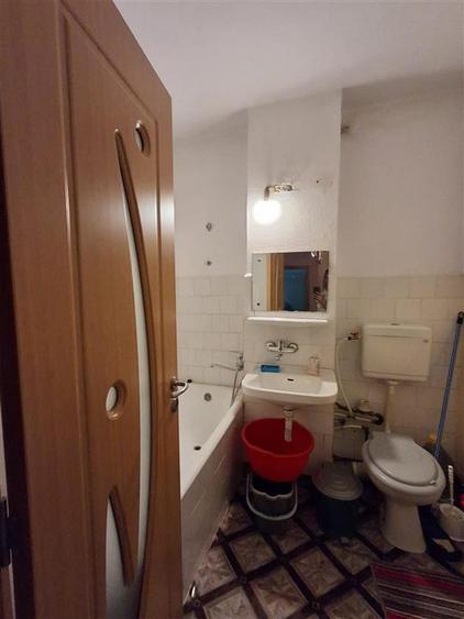 APARTAMENT DE VANZARE  CU 2 CAMERE BLOC 1989 OBTIUNE PRIN CREDIT IPOTECARF