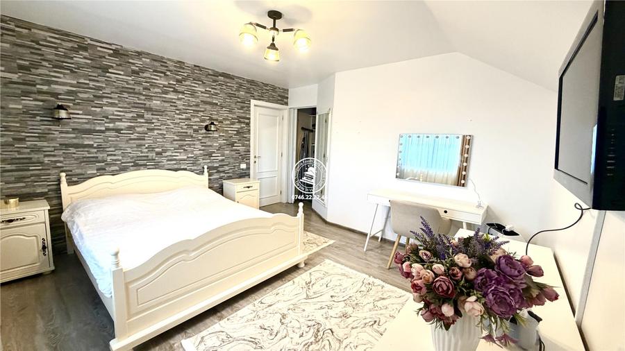 Vila - 270 m2 utili in Aroneanu cu 1000 teren