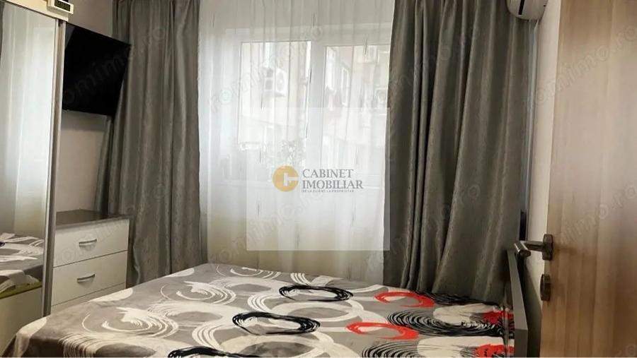 3 Camere - 68MP | Decomandat | 6/8 | Creditabil | M Crangasi la 8 min
