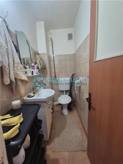 Royal Imobiliare - Vanzare apartament 3 camere zona Paltinis - 18
