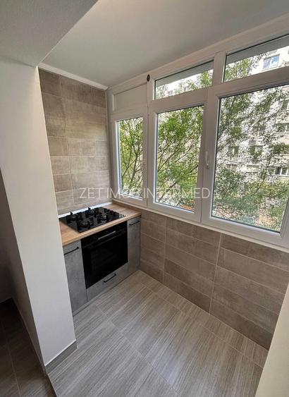 2 camere Dristor - str. Laborator *parcare ADP* - 4