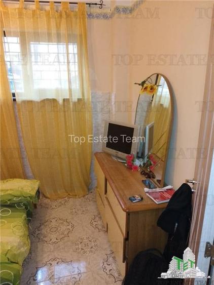 Apartament  2 camere de vanzare, in rate la proprietar, demisol, Armeneasca, far - 3