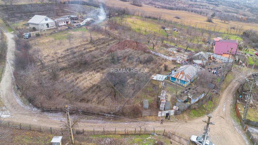 Teren 2,889mp Comarna 0% Comision - 3