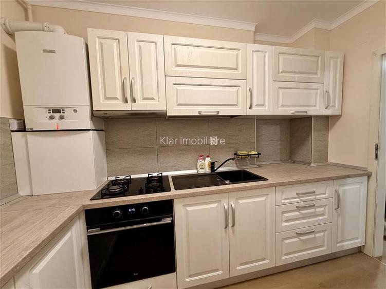 Inchiriere Apartament 3 Camere Langa Grand Hotel Italia - 4