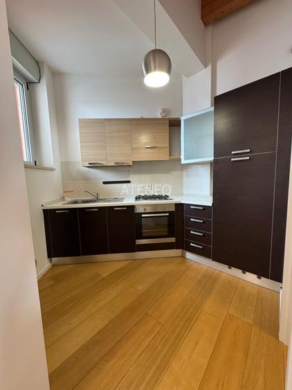 De vânzare – Penthouse modern, strada Vasile Loichița - 6