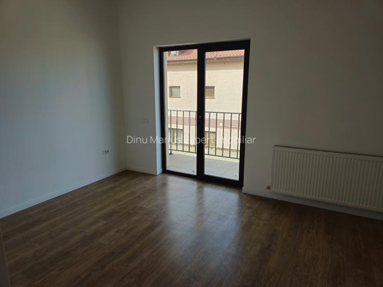 vila 4 camere si mansarda,str GHIDIGENI,incalzir pardoseala,comision 0 - 2