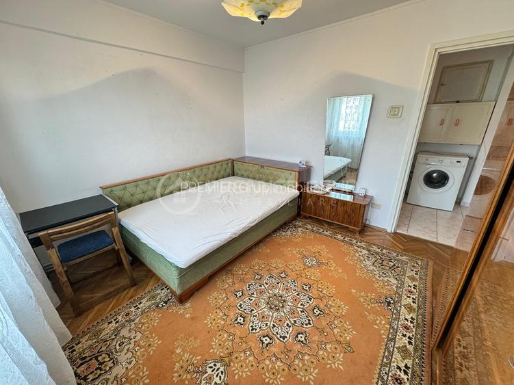 Etaj intermediar! Apartament 3 camere, Podu Ros, 70mp, CT, AC - 3