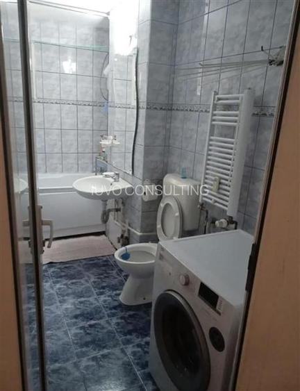 Vanzare Apartament 3 Camere Semidecomandat Berceni-Al.Ciceu - 10