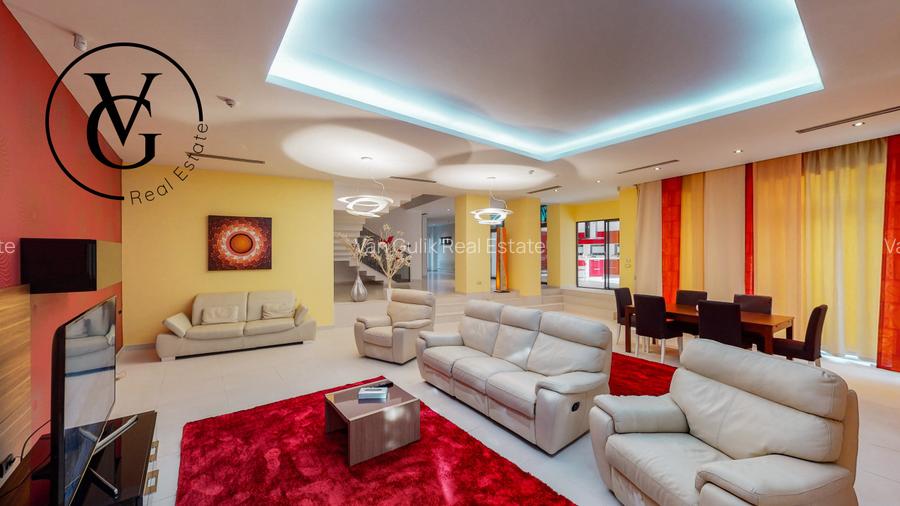 Vila unica in  Statiunea Mamaia- vedere la mare si lac - 5