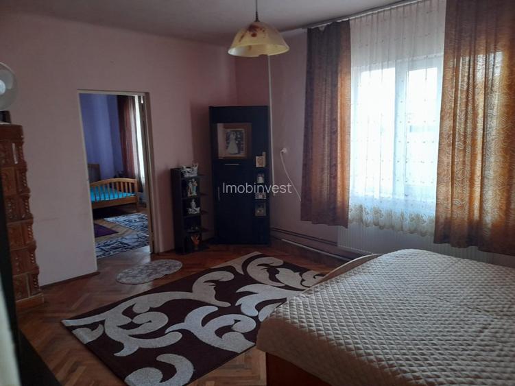 De vanzare casa de locuit cu 3 camere in Mureseni - 9