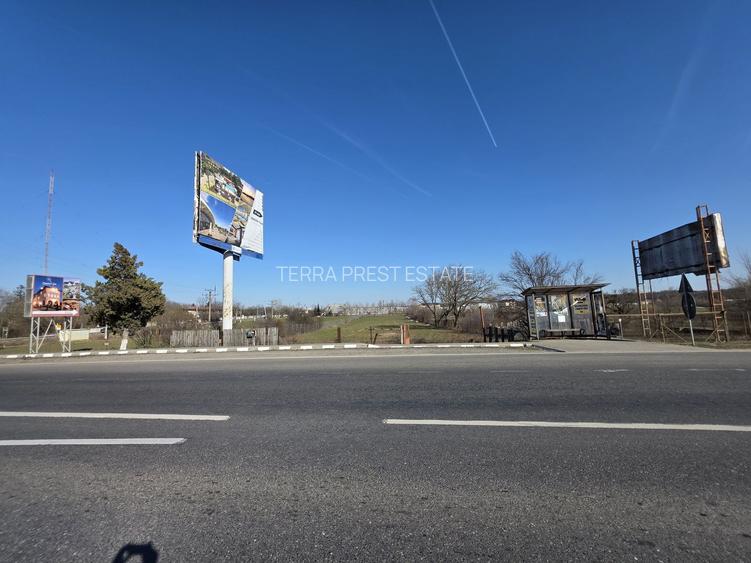 Snagov Plaza - 5000 mp intravilan, 28 ml  deschidere la DN1 - 5