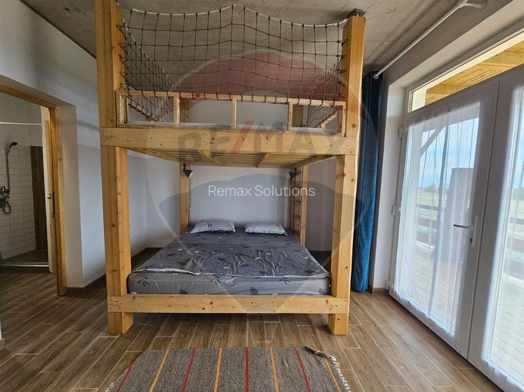 Casă / Vilă cu 4 camere de vânzare Vadu Constanta - 5