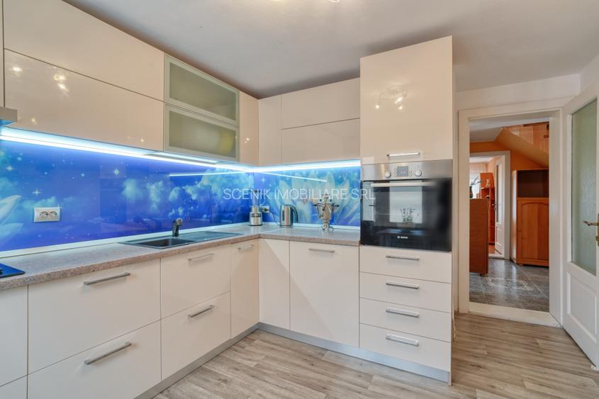 Casa magnifica in loc de poveste, potential, com. Bran, sat Simon, jud. Brasov - 17