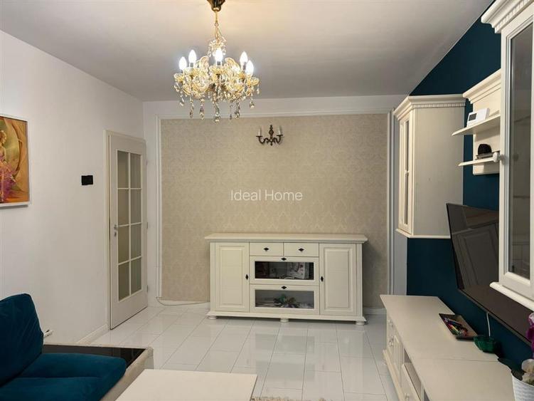 Podul de Fier - 2 camere decomandat - renovat complet - 2