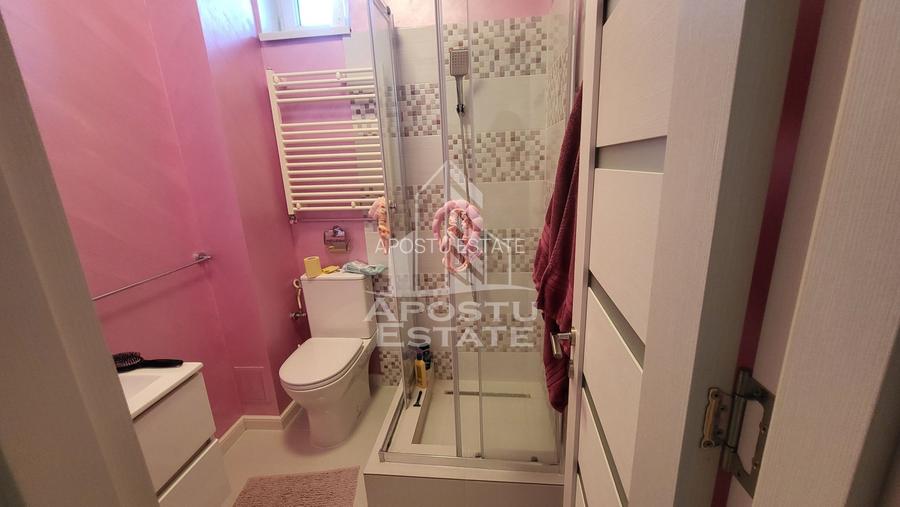Apartament cu 3 camere,2 bai,renovat,complet mobilat utilat,Girocului - 13