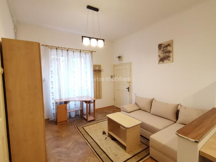 Apartament 2 Camere de Inchiriat, str Poarta Schei - 2