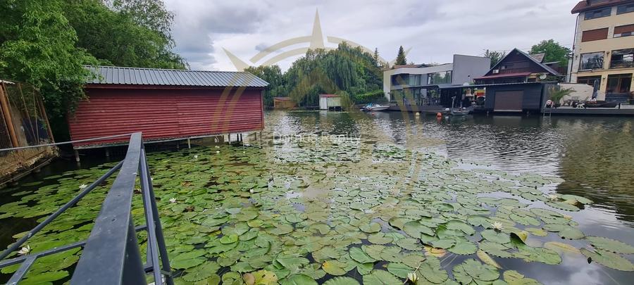 DOM00443 - Vila  la lac cu ponton si piscina Snagov - 18
