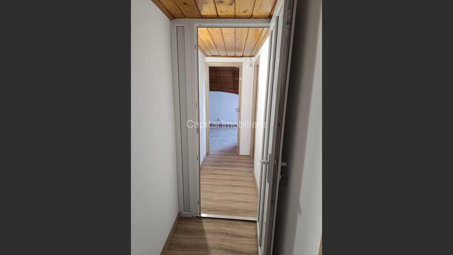 Casă / Clădire (Spațiu comercial) de închiriat  - 5