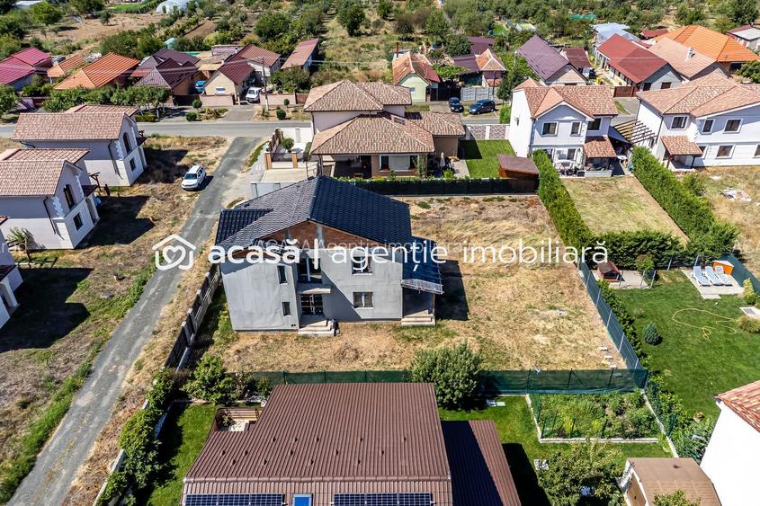 Casă nouă, parțial finalizată – Str. Constituției, Aradul Nou - 3