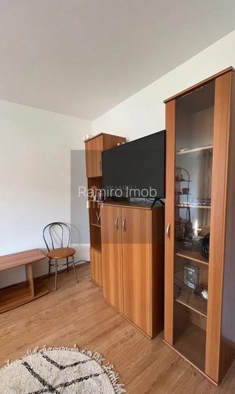 2 Camere 50 MP- Trapezului - 10 Minute pe jos  Metrou 1 Decembrie - 5