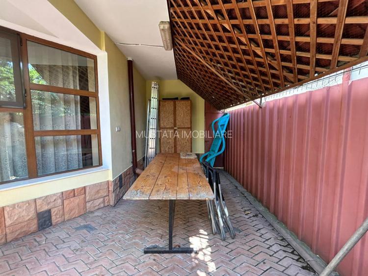 - Vila P+1, zona Centru, constructie 1999. - 13