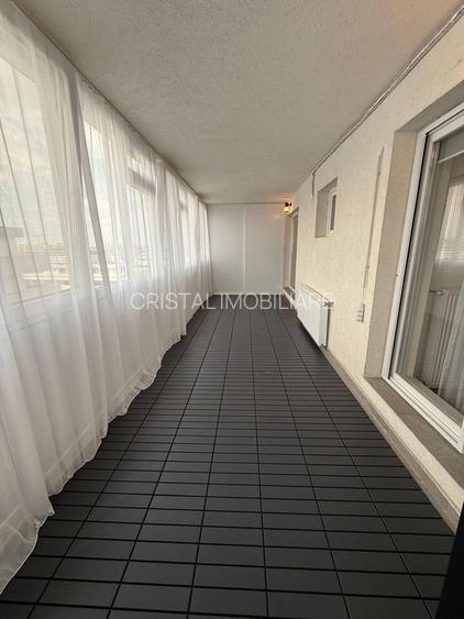 Apartament 2 camere 65 mp, terasă 22 mp, parcare acoperită, etaj 8 - 10